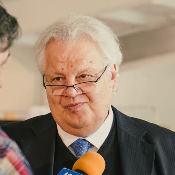 Jean Valvis